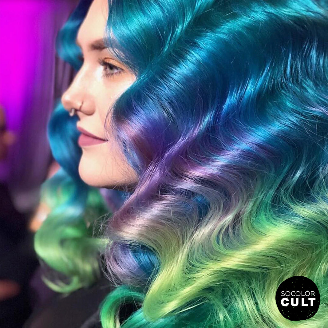 Jade Thirlwall Wavy Green Ombré, Two-Tone Hairstyle